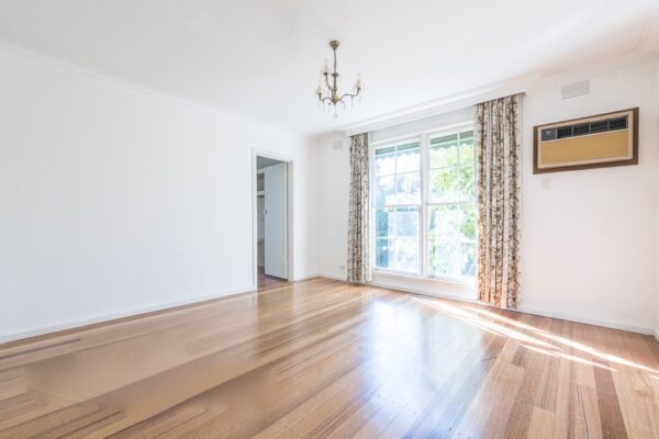 350E1394 BACE 412E 8EDF 97C5F01F3D4F MONT ALBERT 2025 06 19 190714 3