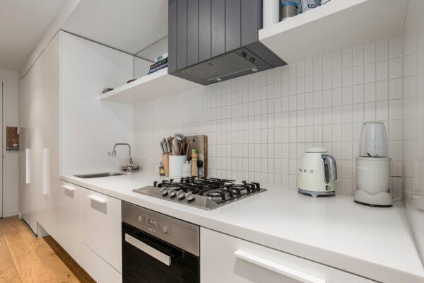 F0D2C700 6680 472F 8FD9 AB47493E100D MELBOURNE 2025 03 31 174706 3 scaled