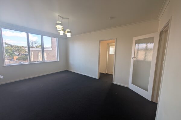 7CAC3F83 87C6 4AC3 87B6 C871DCB97283 HAWTHORN 2025 07 31 120833 scaled