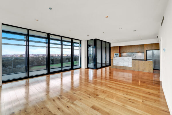 872F9481 D88F 472E 8C28 4676314401E0 MELBOURNE 2025 08 18 161101 1