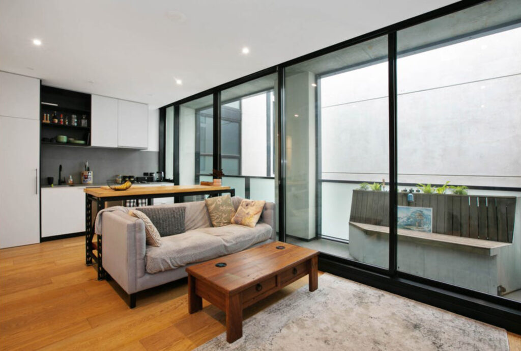 FE89077E E385 41F9 8B5A FCC3A4DE2AEC ELSTERNWICK 2025 07 17 154240 scaled