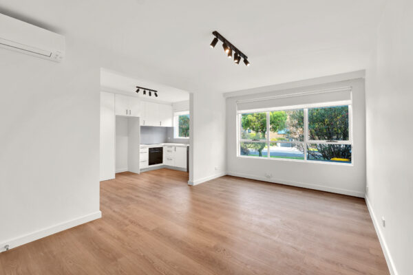 555DE46A 84C5 4439 9C0A DC2F4F3D1CC7 BOX HILL 2025 09 08 104626