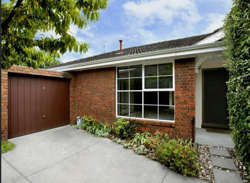 CAF8A798 7628 4483 BB24 529F526A3E3B KEW EAST 2025 09 12 135938