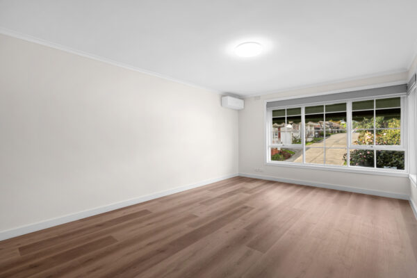 F4CF0FA3 8AE3 4B44 B984 945463C7A025 BOX HILL 2025 09 05 091009 2 scaled