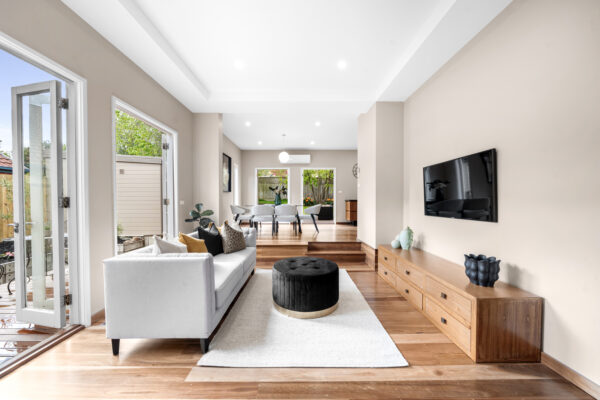 380FFFE1 F0A5 4113 B085 27053C468127 SURREY HILLS 2025 10 02 145841 2 scaled