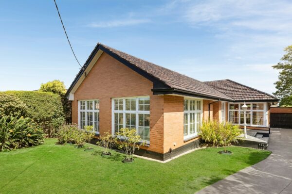 2EB4B5F4 2842 4DAE 963A 11AF5D115124 BENTLEIGH 2025 12 11 153859 1