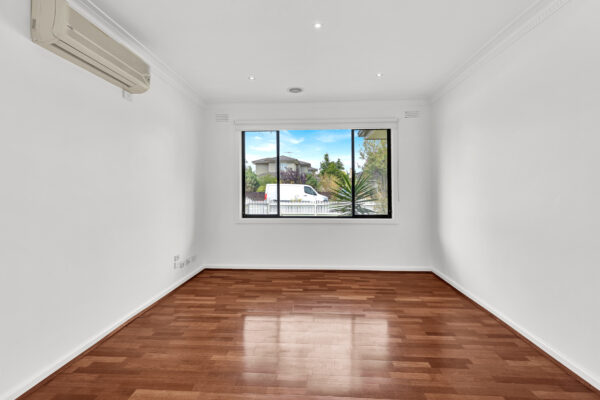 AF3FF445 769B 4287 B819 3065D0ED0C6E GLEN WAVERLEY 2025 12 16 082838 4