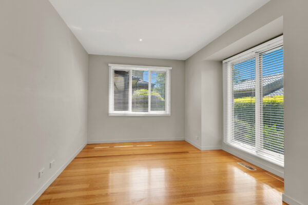 DD233FD9 C3F0 46E6 B198 67DEC0610171 BLACKBURN 2025 11 12 101615 2 1