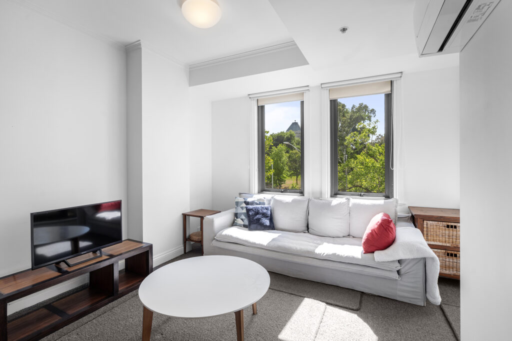 281F1DCB CC81 46EA 9A11 BBC7F84E6697 MELBOURNE 2026 01 21 105546