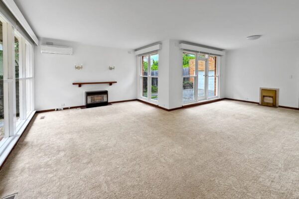 A08B6D19 6A99 4335 9612 F976CE648C0D BALWYN NORTH 2025 12 12 122117 2