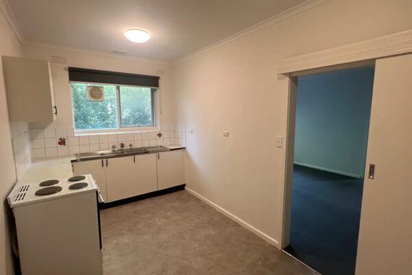 B14C2667 D9DF 4C8C B049 1521E8072C1C KEW EAST 2026 01 08 112128 2