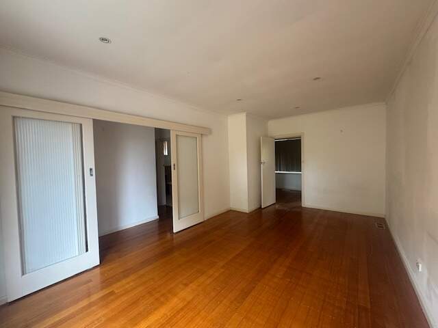 0337BFA4 C0F1 484E 918F B2F4FE744741 SURREY HILLS 2026 02 04 160815